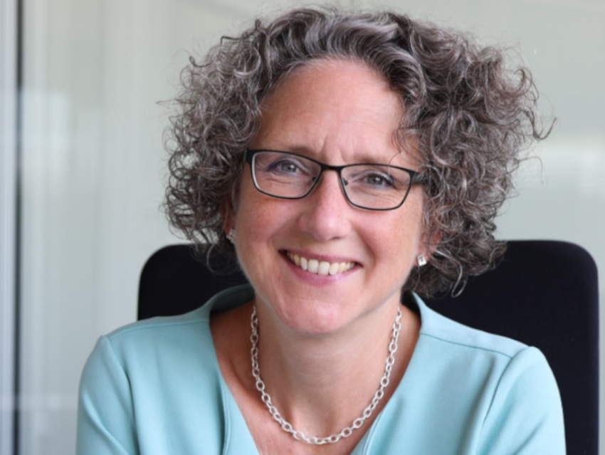 Ruth Bieringer Elected New GDCh President