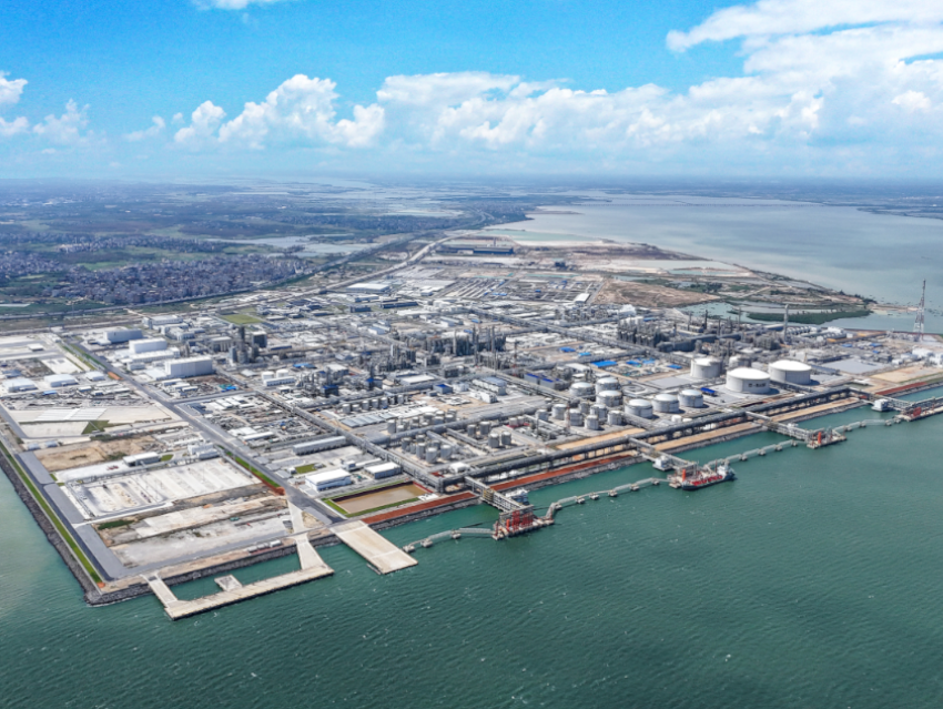 BASF Starts Production at its Zhanjiang Verbund Site