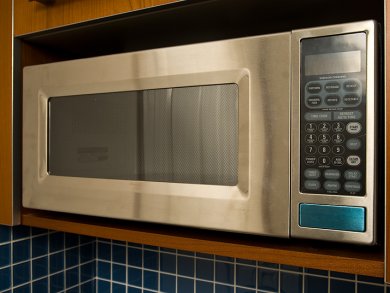 How do Microwave Ovens Work?