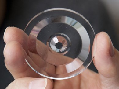 Freeform Lens for 3D Microscope