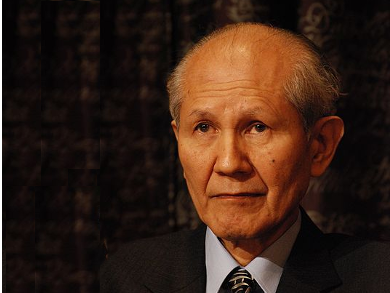 Osamu Shimomura (1928–2018)